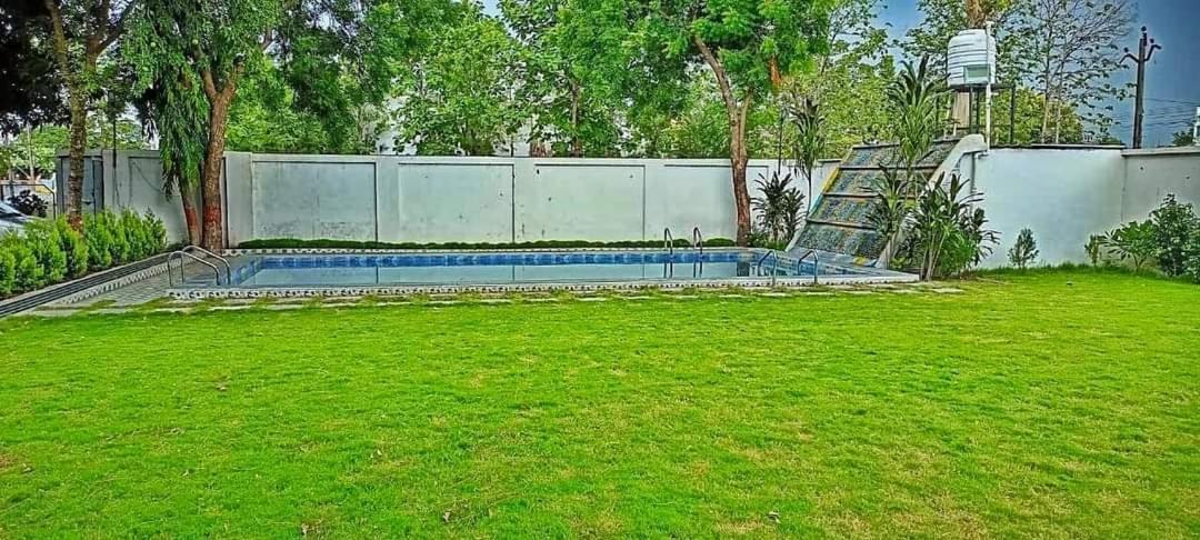 Hotel Shree Villa Harsola المظهر الخارجي الصورة